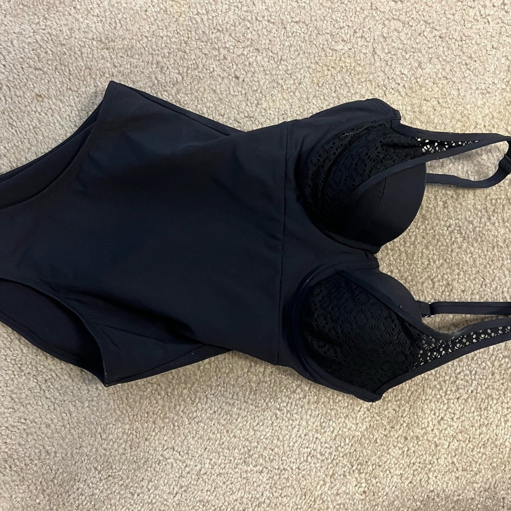 Cupshe One-Piece Swimsuit